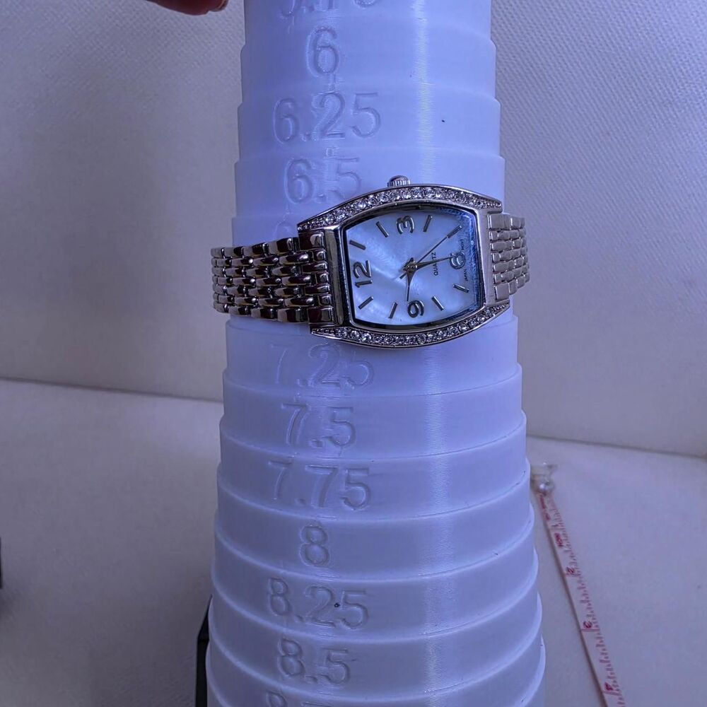 Silver watch - Picture 4 of 7